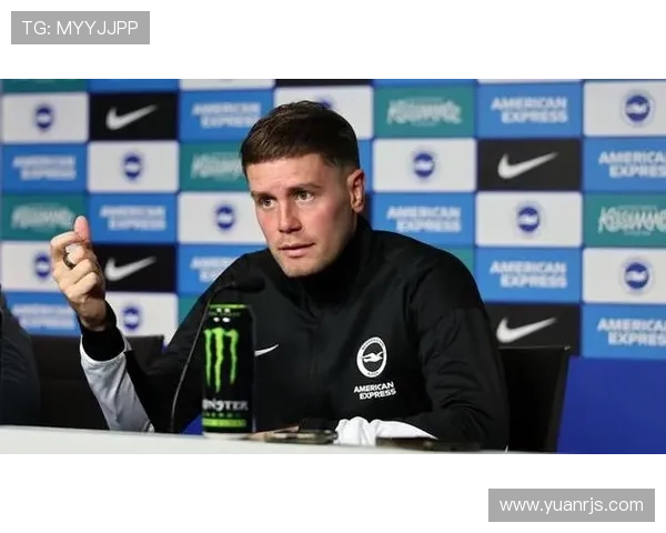 离谱判罚乔希金被队友误伤面部却吹停阿森纳进攻好势头再度引争议